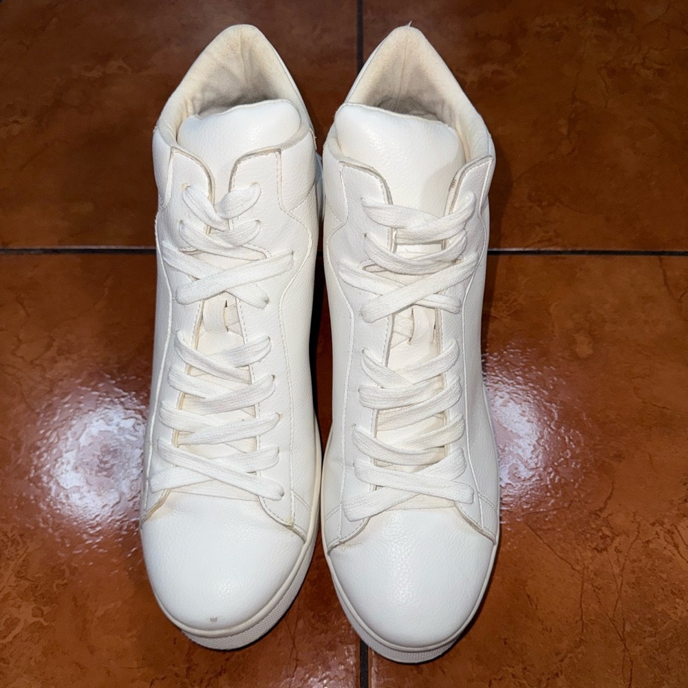 Women's White Sneakers